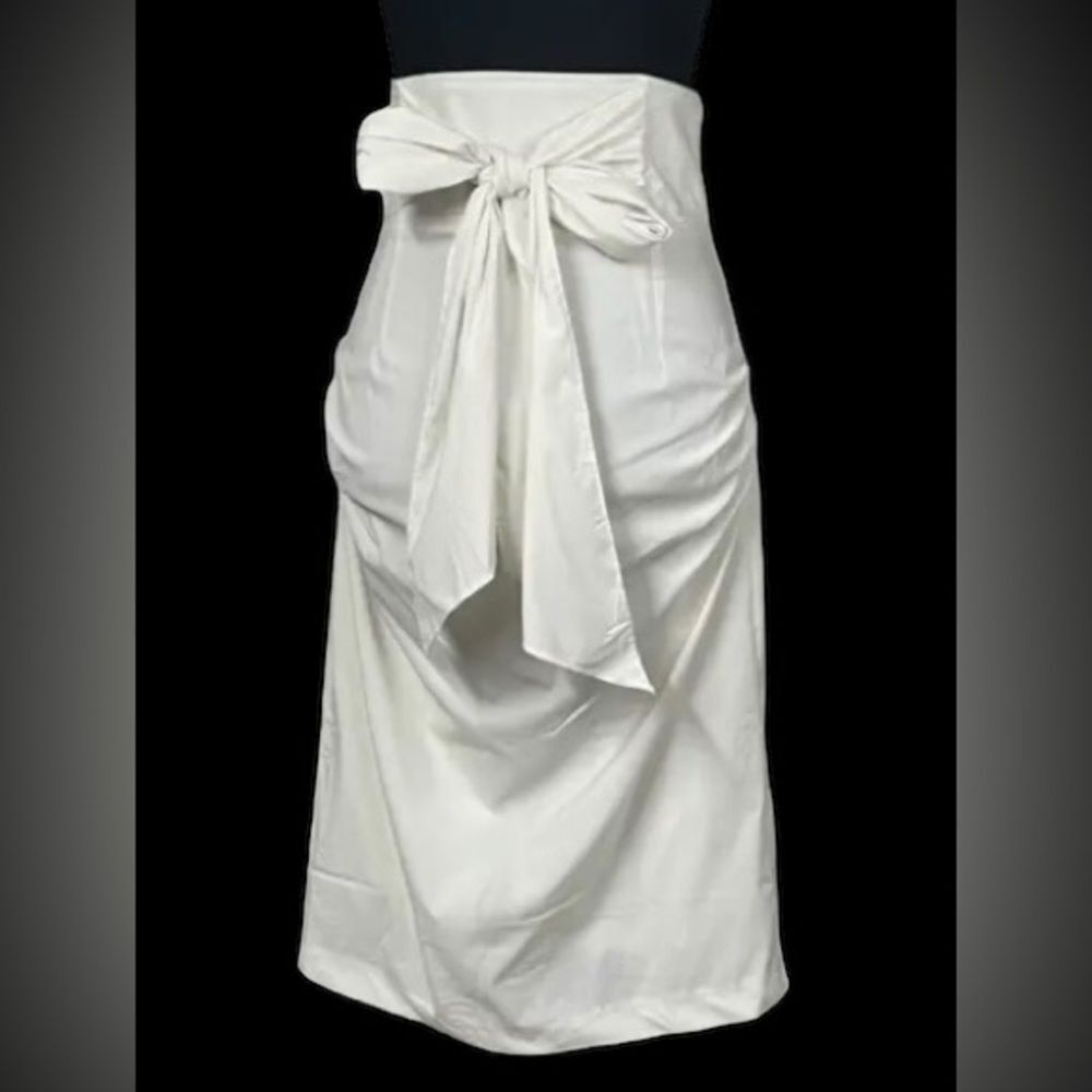 Easter Ivory ruched pencil skirt self tie bow Spring Clothing size S. NWOT
